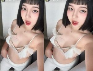Chơi em Lê Thu Hiền ra nước
